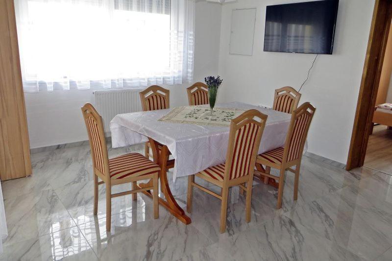 Szentmarton Vendeghaz Apartment Totszentmarton Exterior photo